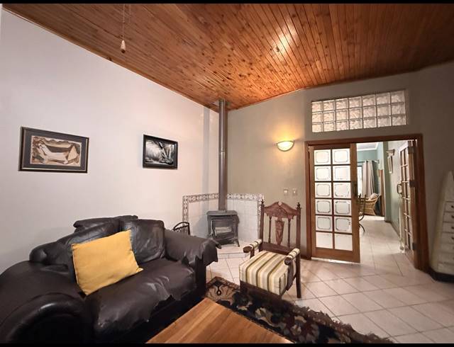 4 BEDROOM HOUSE FOR SALE IN AVIARY HILL